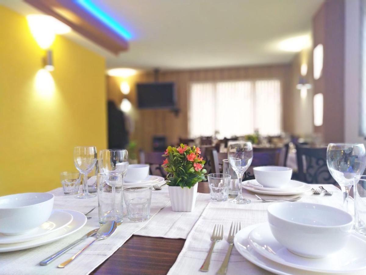 Guest House-Restaurant St. George / Къща За Гости-Ресторант Свети Георги Gabrovo Bagian luar foto