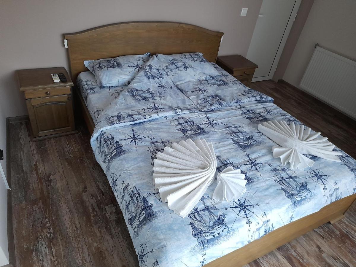 Guest House-Restaurant St. George / Къща За Гости-Ресторант Свети Георги Gabrovo Bagian luar foto