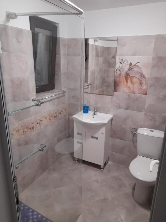 Guest House-Restaurant St. George / Къща За Гости-Ресторант Свети Георги Gabrovo Bagian luar foto
